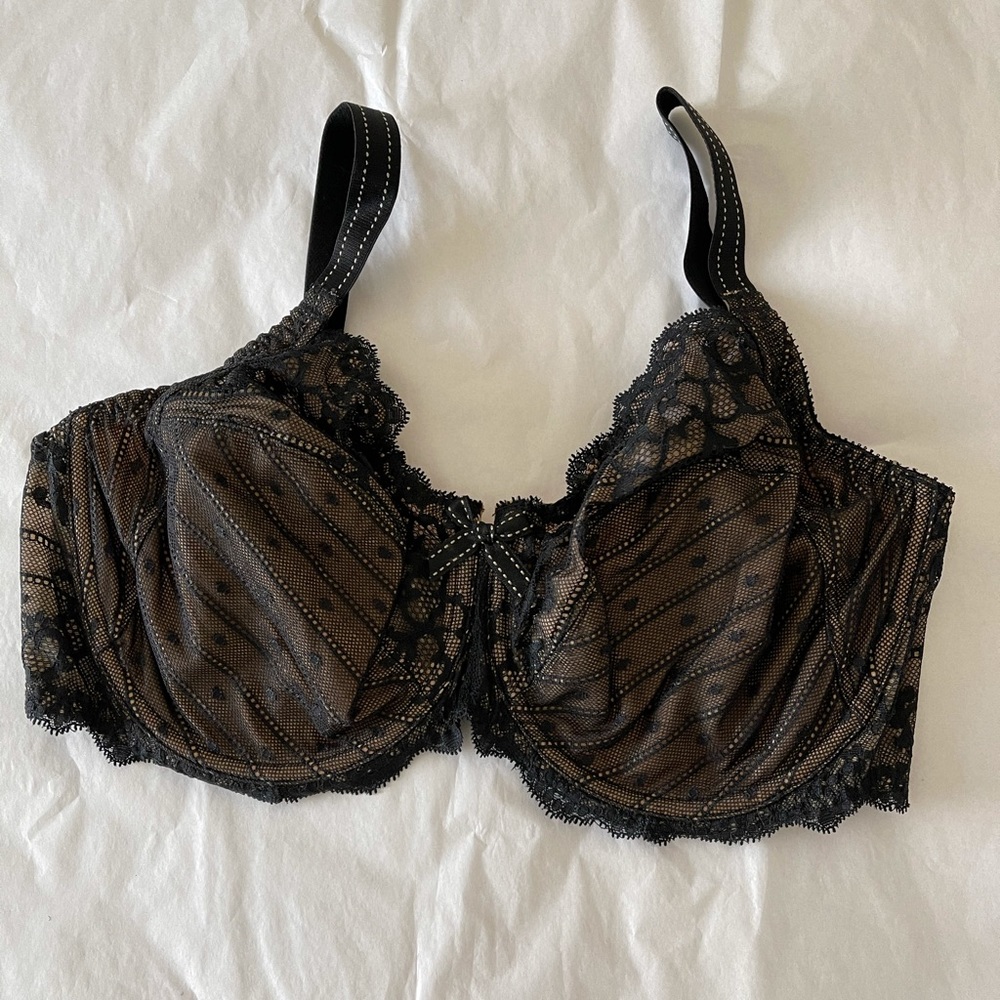 Chantelle lace underwire bra, 36DDD, NWT, black